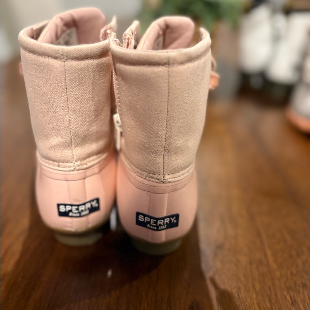 Sperry Kids Light Pink Boots
